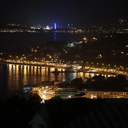 빌라 Les Cades