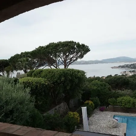 Les Cades Villa Sainte-Maxime