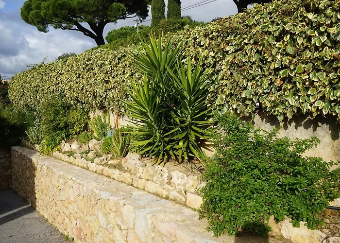 Les Cades