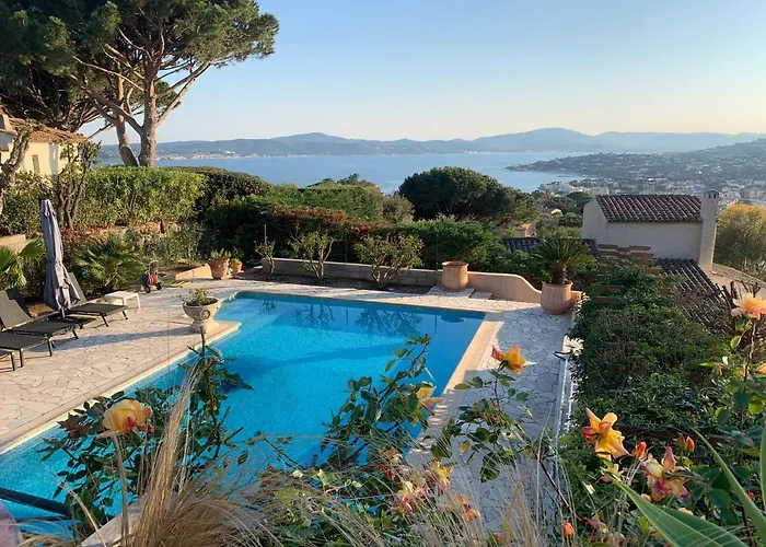 Les Cades Villa